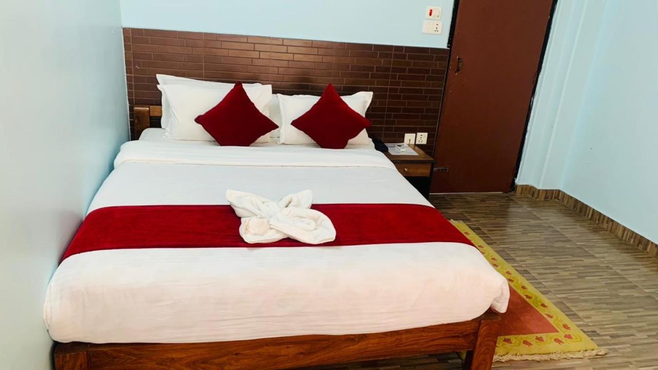 The North Face Inn Pokhara Dış mekan fotoğraf